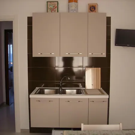 Maria Del Mar Apartment *